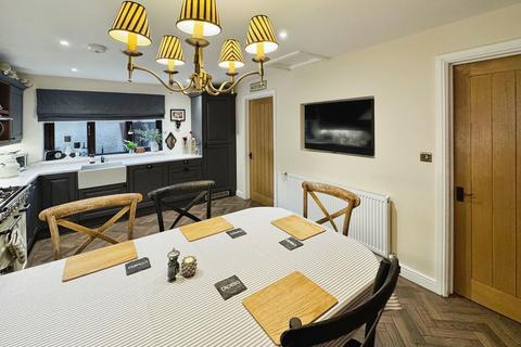 16 The Meadows, Cimla, Neath, SA11 3XF