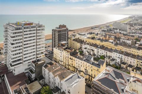 Flat B, 7 Cavendish Place, Brighton, BN1 2HS