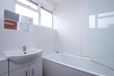 1 bedroom flat for sale, Peterborough Road, London SW6