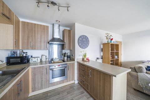 2 bedroom apartment for sale, Ocean Way, Southampton, Hampshire