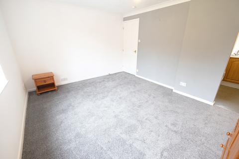 Studio for sale, Tides Way, Marchwood SO40