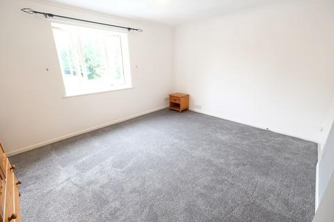 Studio for sale, Tides Way, Marchwood SO40