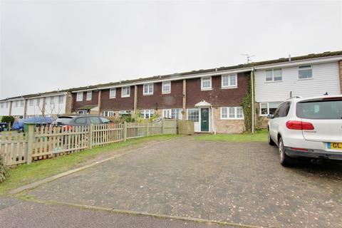 3 bedroom terraced house for sale, Fairthorn Close, Tring