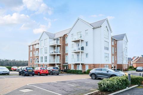 2 bedroom apartment for sale, Walters Close, Snodland