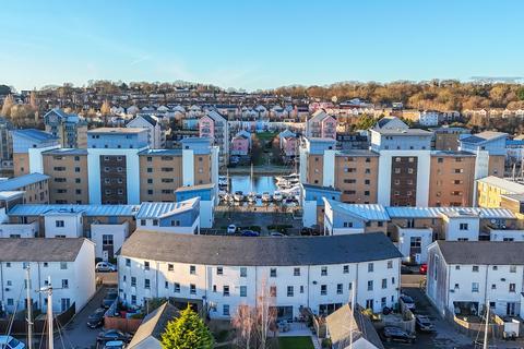 4 bedroom end of terrace house for sale, Newfoundland Way, Portishead, Bristol, Somerset, BS20