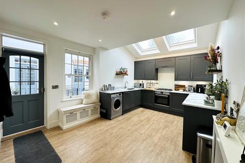 116 Hailgate, Howden, Goole, DN14 7SZ