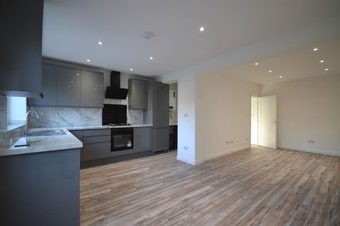 3 bedroom semi-detached house for sale, Uppingham Avenue, Stanmore, HA7