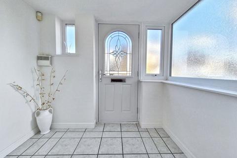 3 bedroom semi-detached house for sale, Sherburn Grange South, Jarrow, Tyne and Wear, NE32 5LS