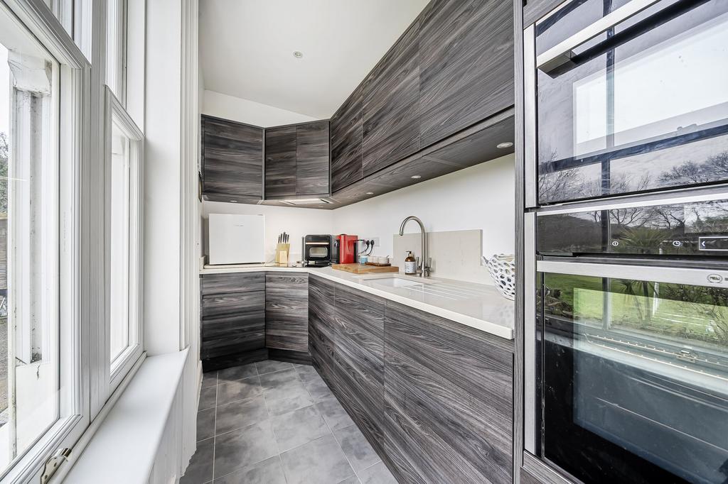 Kitchen (1)