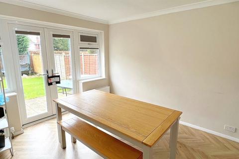 29 Alcester Drive, Sutton Coldfield, B73 6PZ