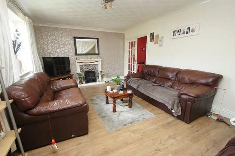 3 bedroom semi-detached house for sale, Newnham Drive, cheshire, Ellesmere Port, Cheshire, CH65 5AJ