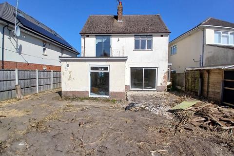 4 bedroom detached house for sale, Blandford Road, Poole BH15