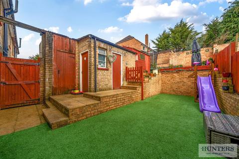 3 bedroom terraced house for sale, Venners Close, Bexleyheath