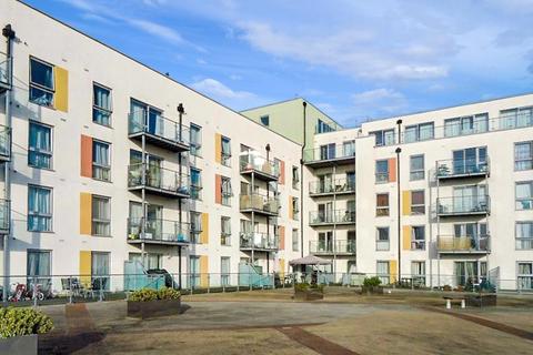 1 bedroom flat to rent, Cosmopolitain Court, Enfield