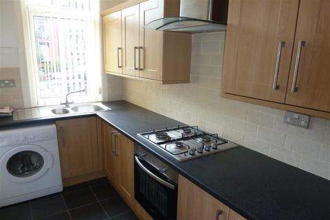 2 bedroom terraced house to rent, Haddon Place, LS4