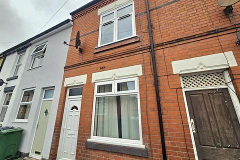 4 bedroom terraced house to rent, Archdale Street, Leicester LE7