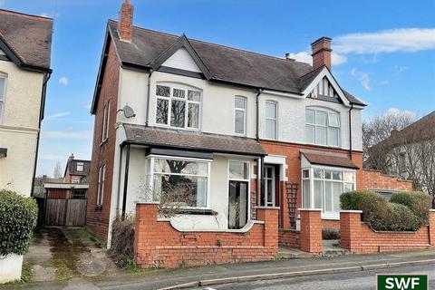 2 bedroom semi-detached house for sale, Westbourne Road, Penn, Wolverhampton