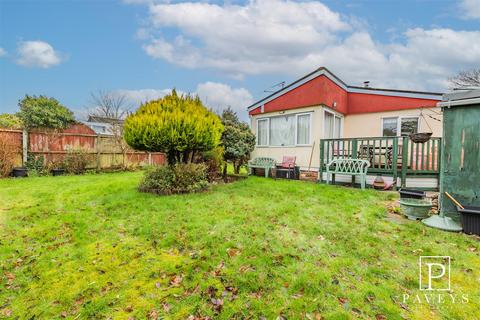 3 bedroom chalet for sale, Mill Lane, Thorpe-Le-Soken, Clacton-On-Sea