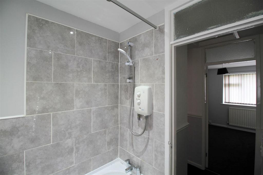 Shower.jpg