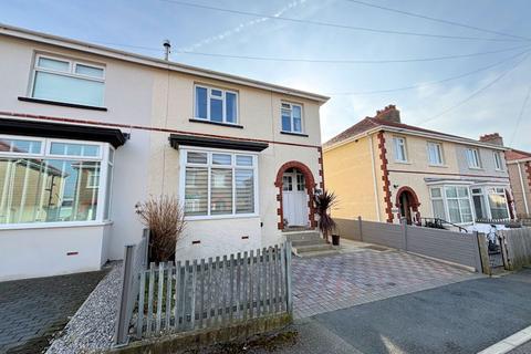 3 bedroom semi-detached house for sale, Cleveland Avenue, Tywyn LL36