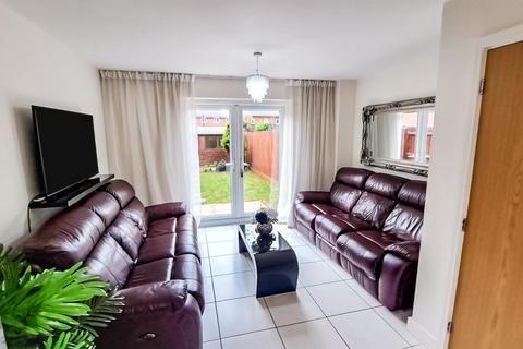 5 Wilfrid Lane, Great Denham, Bedford, MK40 4SW