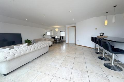 Seaforth Somerville Road, Perranporth, TR6 0HD