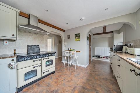 undefined, Maes Beuno, Berriew, Welshpool