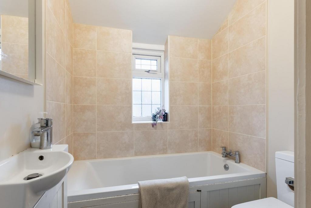 Bathroom-2.jpg