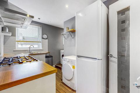 62 Blackstone Crescent, Glasgow, G53 5DN