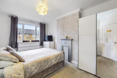 62 Blackstone Crescent, Glasgow, G53 5DN