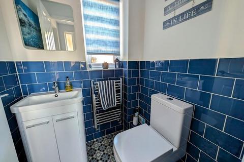 17 Cambrian Drive, Yate, Bristol, BS37 5TR