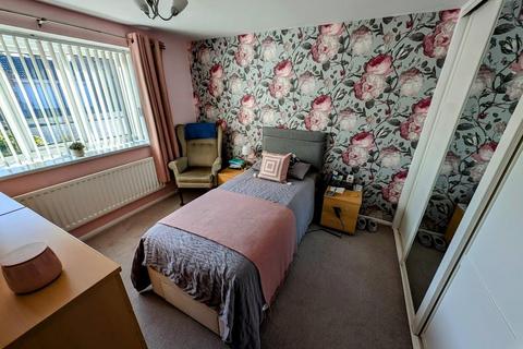 17 Cambrian Drive, Yate, Bristol, BS37 5TR