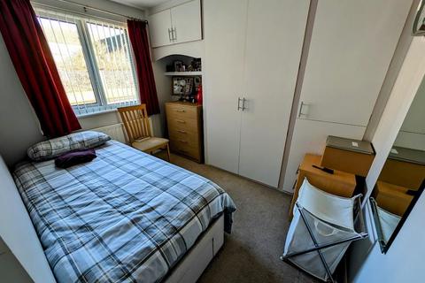 17 Cambrian Drive, Yate, Bristol, BS37 5TR