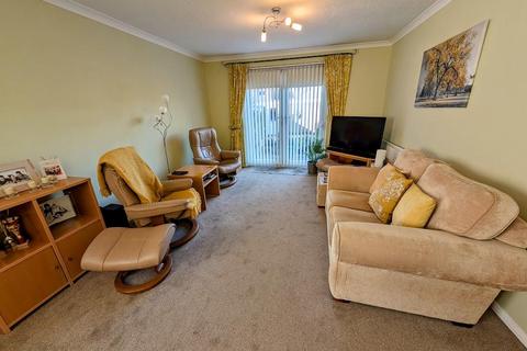 17 Cambrian Drive, Yate, Bristol, BS37 5TR