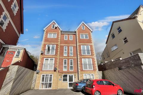 1 bedroom flat to rent, Bluewood House, ,