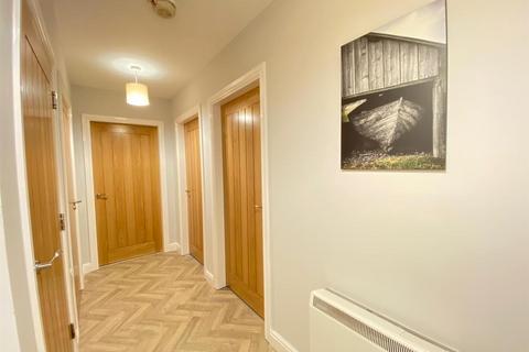 2 bedroom flat to rent, New Belvedere Close, Stretford