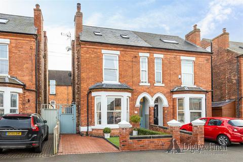 40 George Road, West Bridgford, Nottingham, NG2 7QG