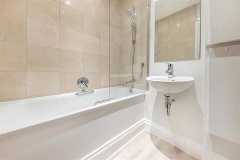 1 bedroom flat to rent, Duke Street, London W1U