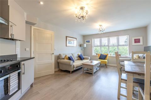 2 bedroom apartment for sale, New Haw Road, New Haw, Addlestone, Surrey, KT15