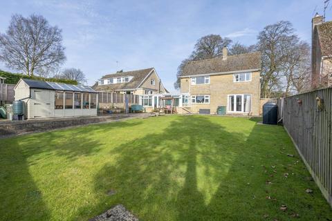 3 bedroom detached house for sale, Radbone Hill, Over Norton