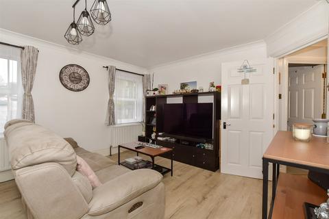 1 bedroom ground floor flat for sale, Horsham Road, Dorking, Surrey