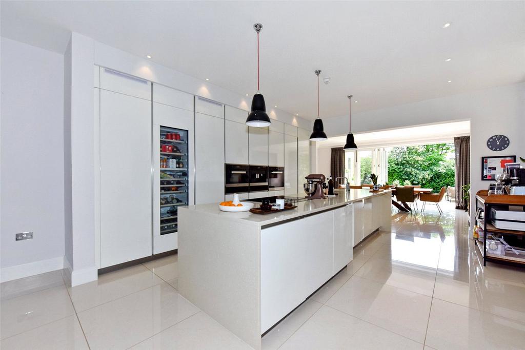 Kitchen/Breakfast
