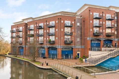 2 bedroom flat for sale, Waterside, Shirley, Solihull, West Midlands, B90