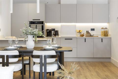 2 bedroom apartment for sale, Jubilee Gardens, Weybridge, KT13