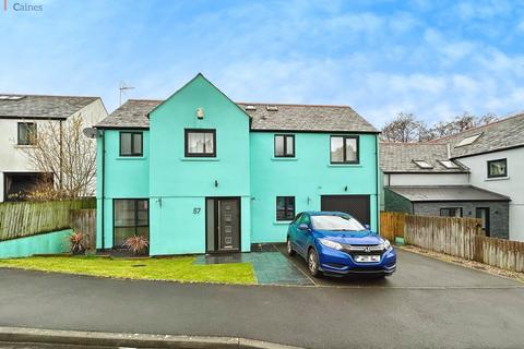 4 bedroom detached house for sale, Duffryn Oaks Drive, Pencoed, Bridgend County. CF35 6LZ