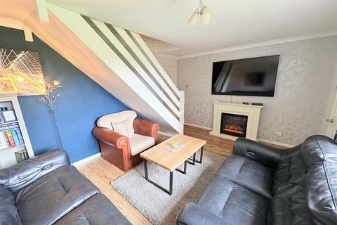 2 bedroom house for sale, The Scimitars, Fareham PO14