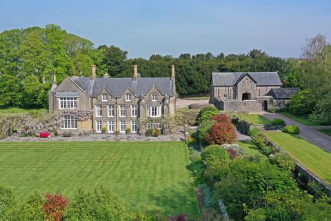 7 bedroom detached house for sale, South Street, Denbury, Newton Abbot, Devon, TQ12