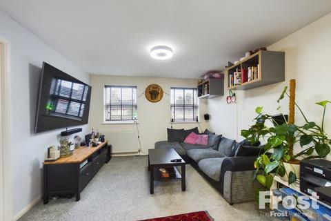 1 bedroom apartment for sale, Woodthorpe Road, Ashford, Surrey, TW15