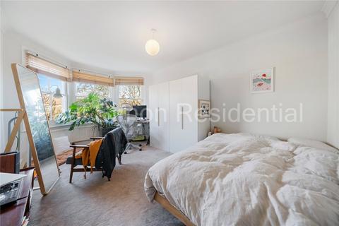 3 bedroom maisonette for sale, Pemberton Road, London, N4