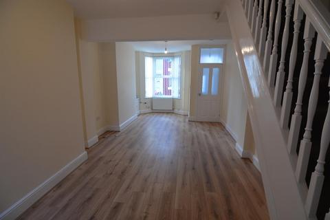 2 bedroom terraced house to rent, Sandbeck Street, Dingle L8